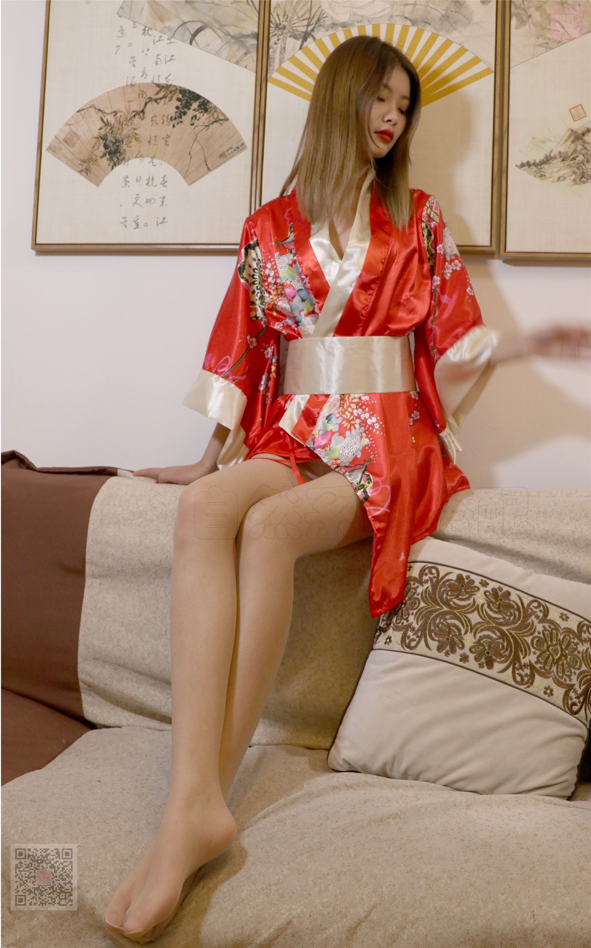 SiHua思话  SH055 可乐 和服驾到